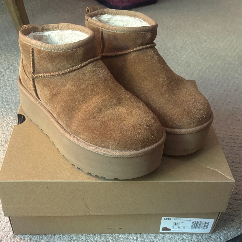 UGG Women's Brown Platform Boots size 8
